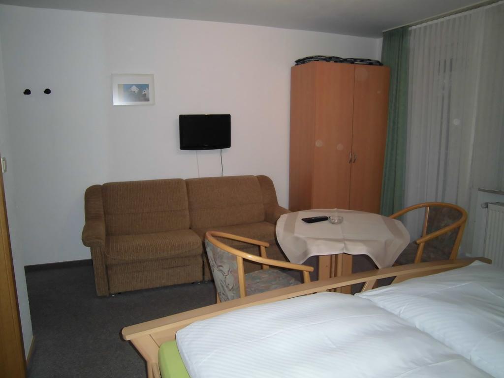 Hotel Dribischenhof à Usseln Extérieur photo